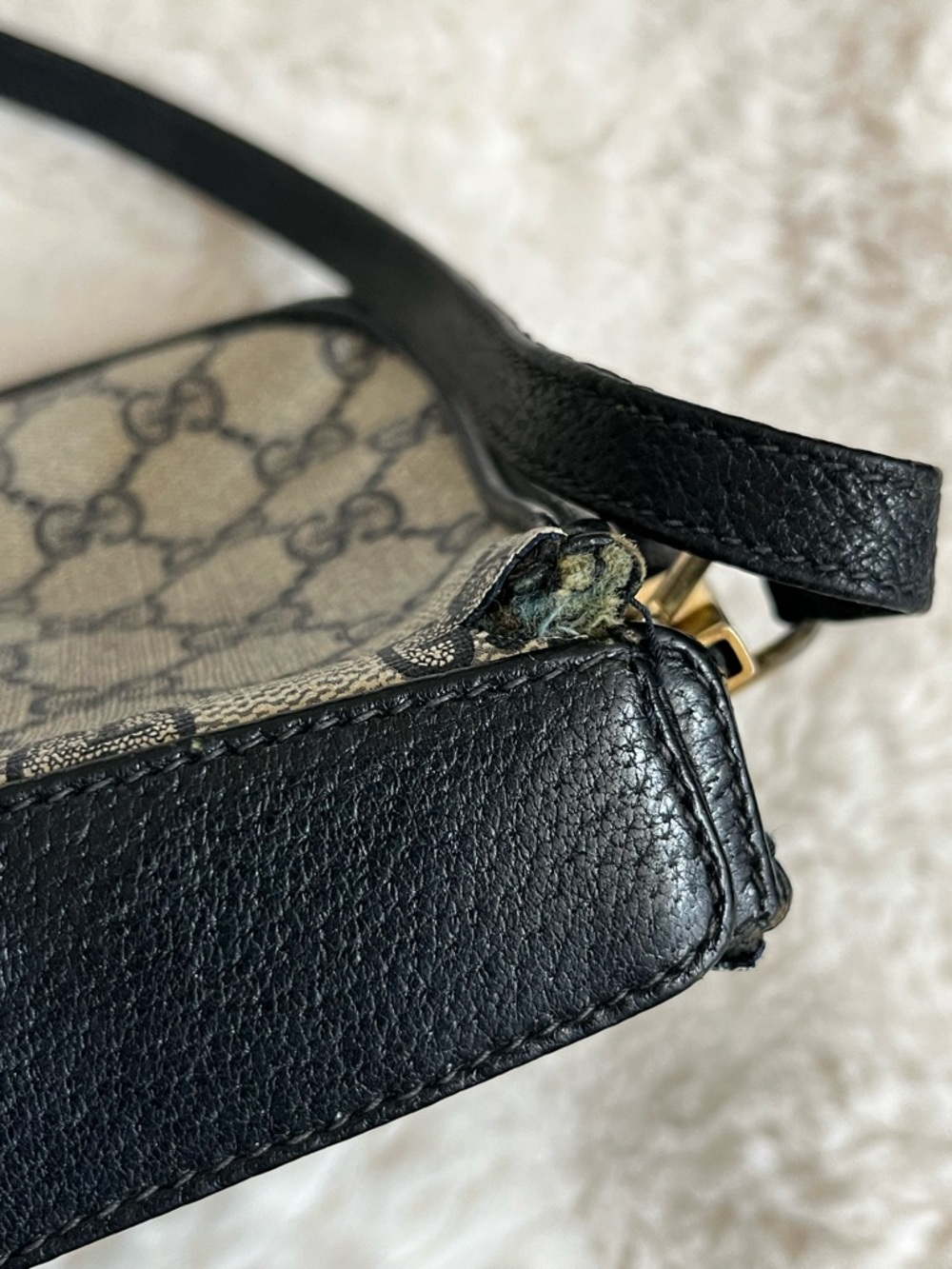 Vintage GUCCI GG Supreme Sherry Line Shoulder Bag PVC Navy Gold 72 02 024 - READ - Picture 8 of 16